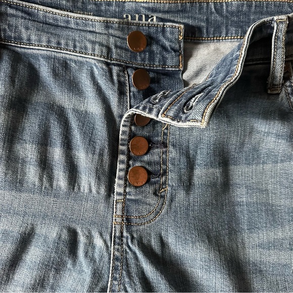 a.n.a Plus Size Wide Leg Button Up Jeans - Picture 6 of 11